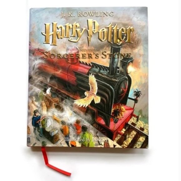 Harry Potter and the Sorcerer's Stone Illustrated Edition Book - Picture 1 of 1